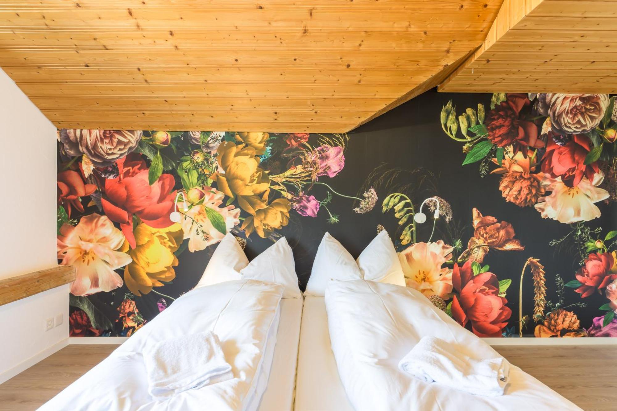 Hotel Buna Luna By Seehof Laax Buitenkant foto